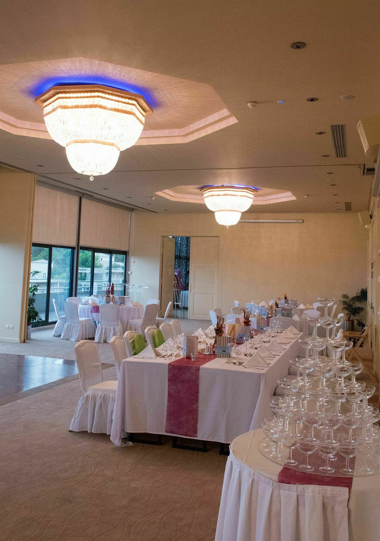 נים Hotel & Spa Vatel מראה חיצוני תמונה